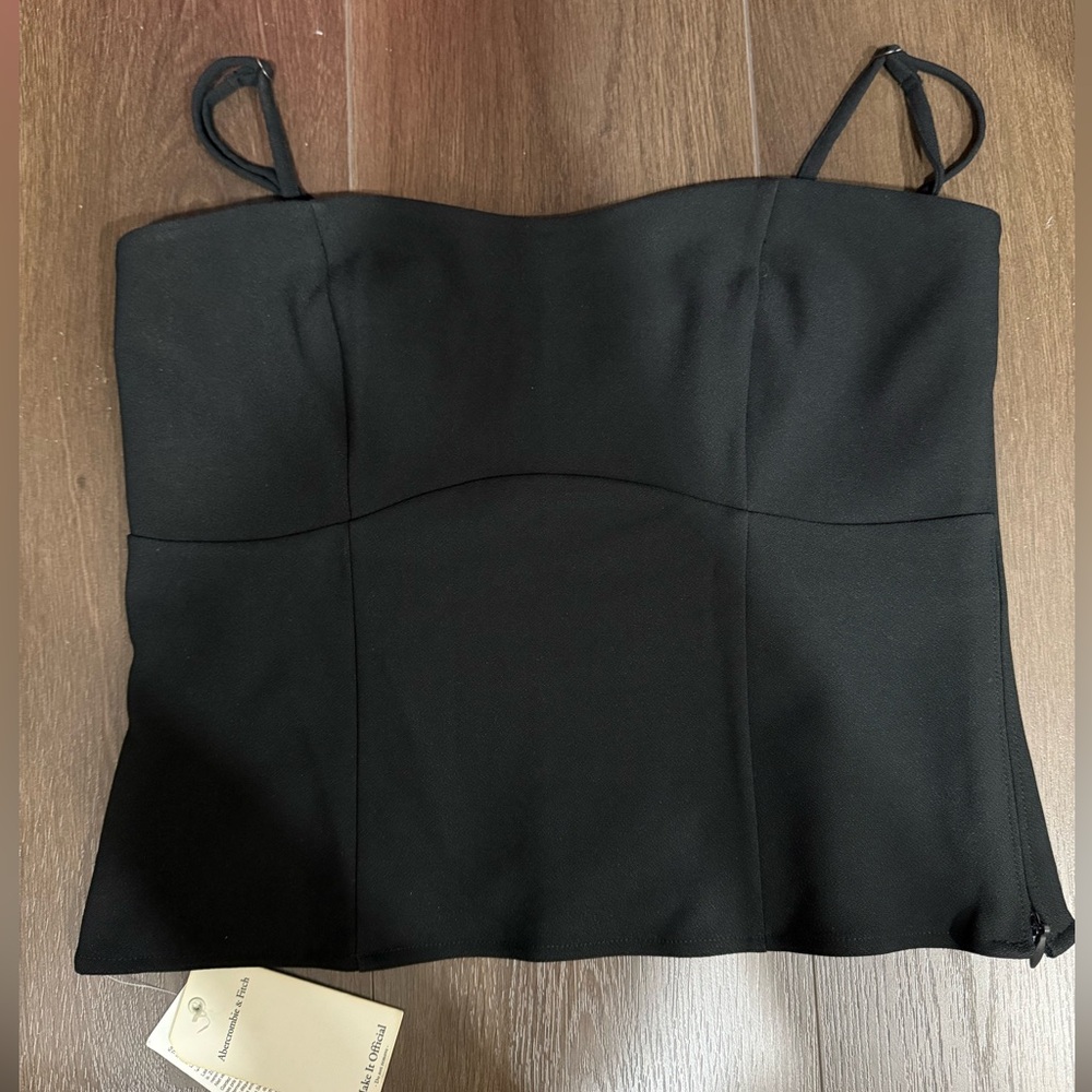 Abercrombie & Fitch Top